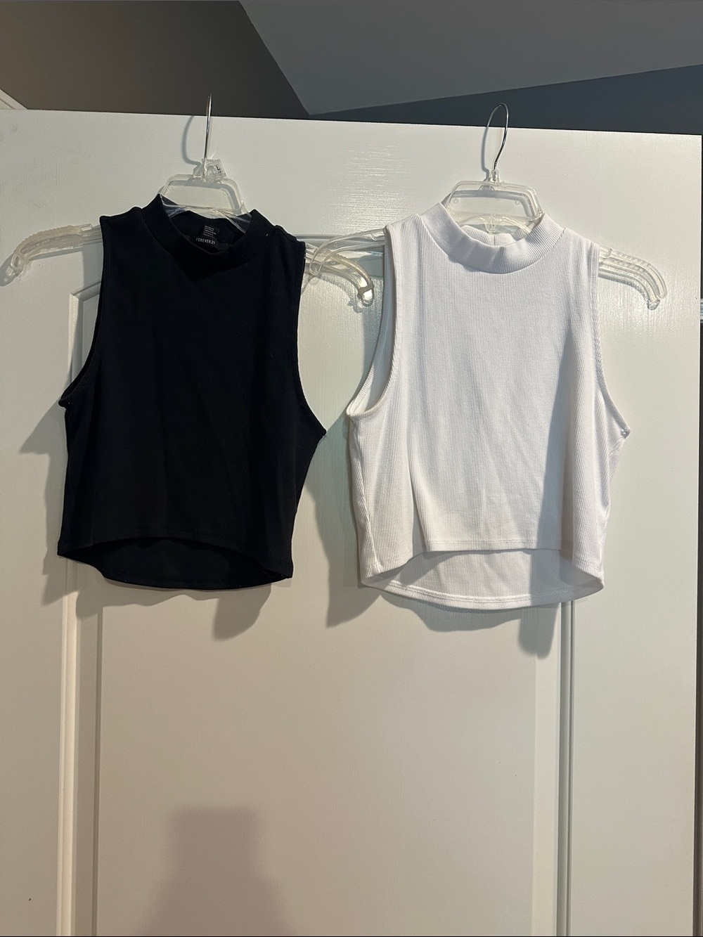 Forever 21 Sleeveless Mock Neck Crop Tops - Black & White